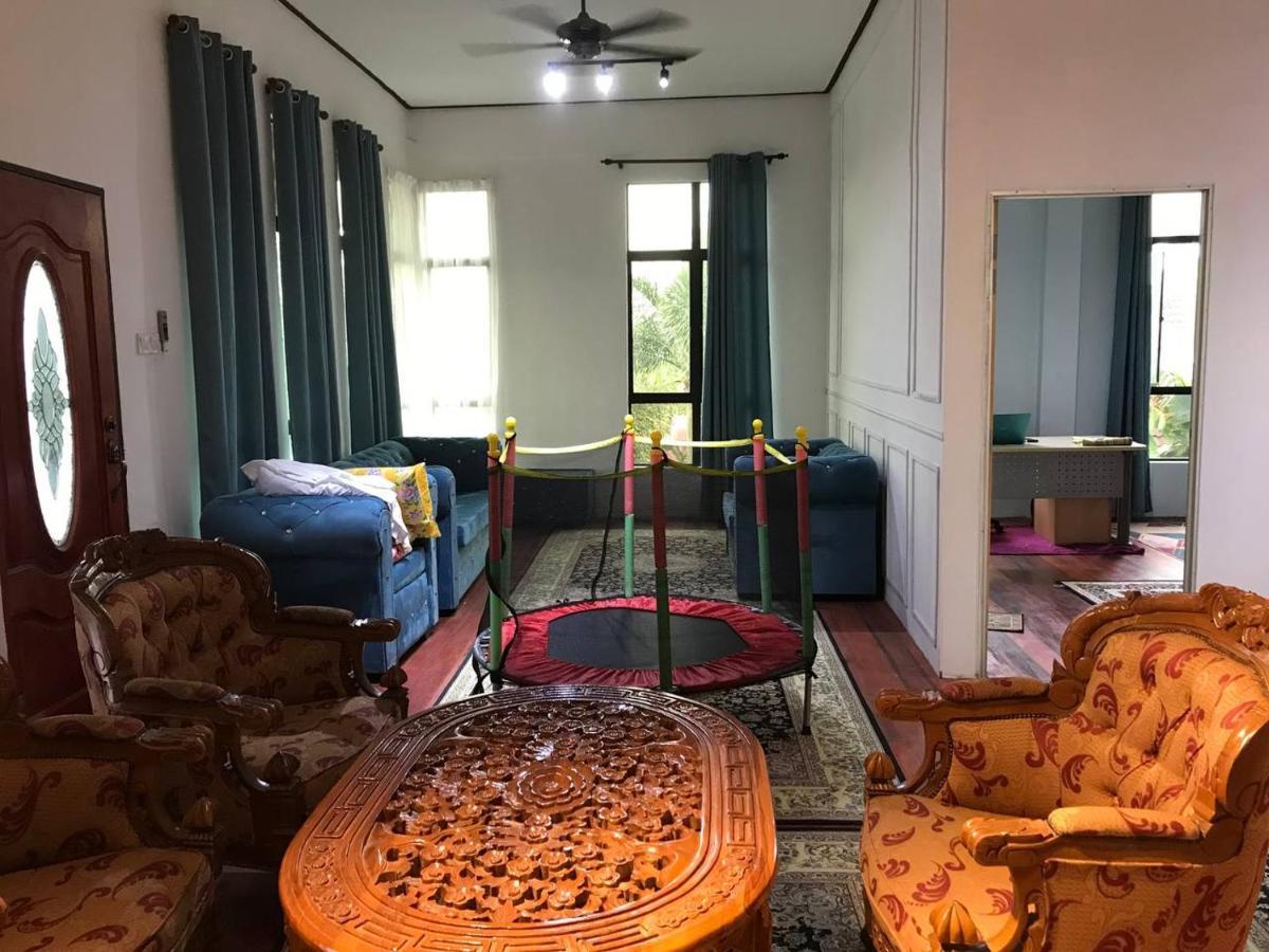 Cozy Homestay Che Yang Kuala Terengganu Exterior foto